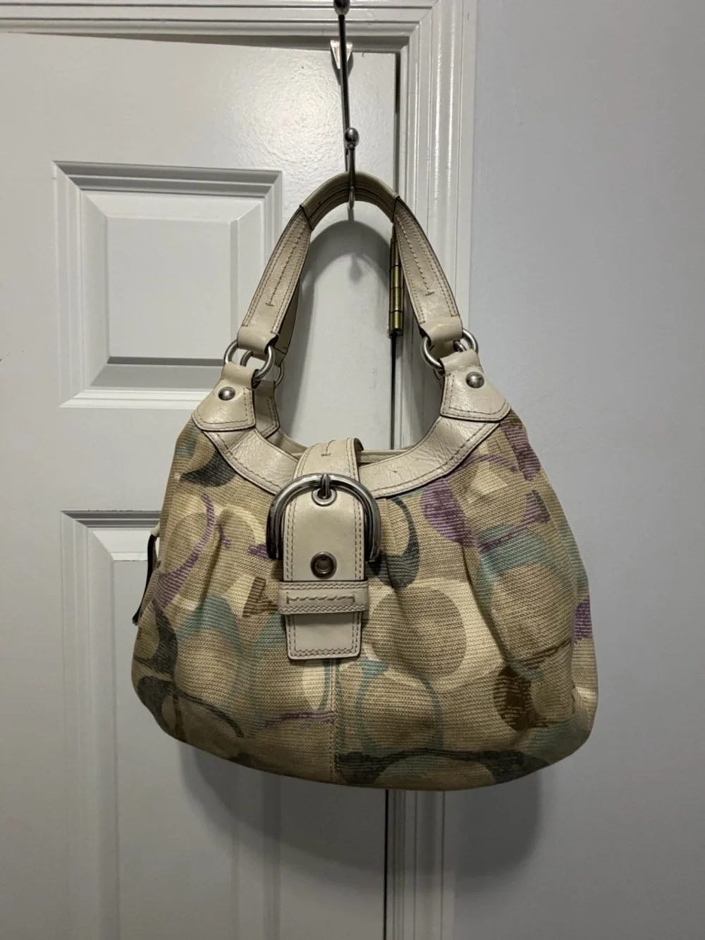 Coach shoulder bag